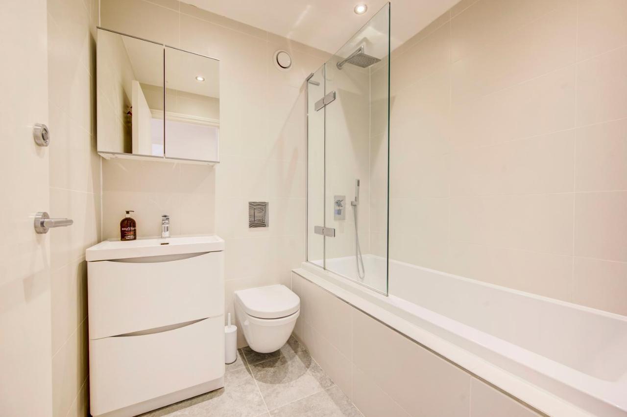 Shoreditch 3-Storey Maisonette - By Living Elite Apartments Londra Exterior foto